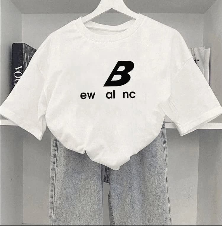 Product Camiseta básica blanca New Balance