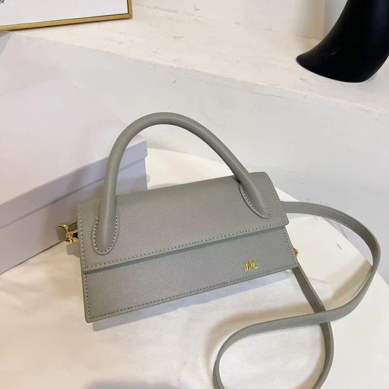 Product Jacquemus bag 2021