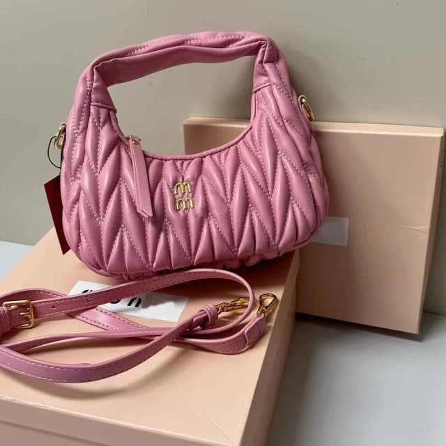 Bolso rosa Miu Miu