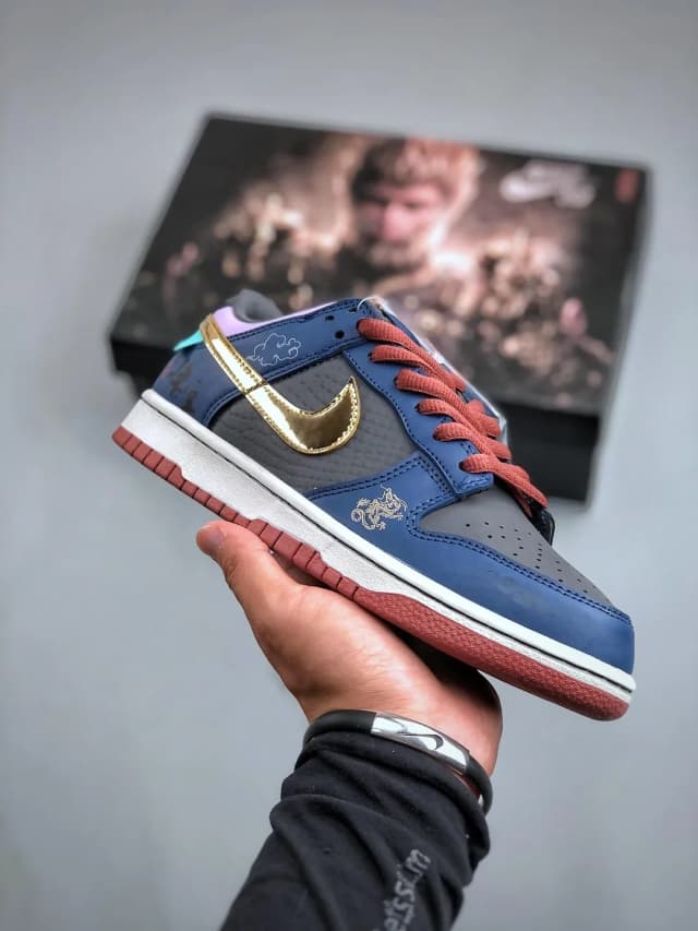 Nike Dunk Low Wukong