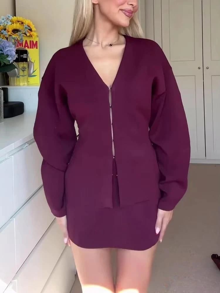 Product Jersey y mini falda burdeos