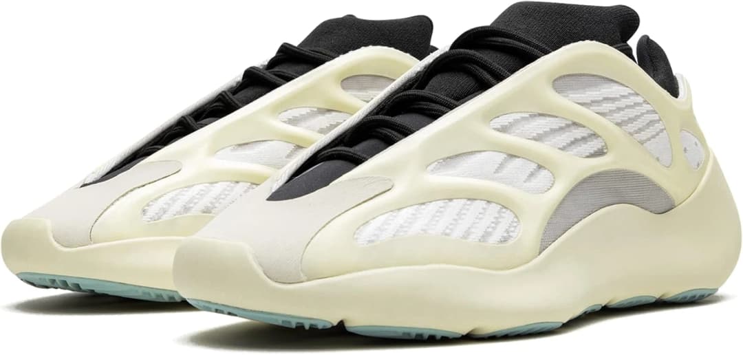 Product Yeezy 700 V3