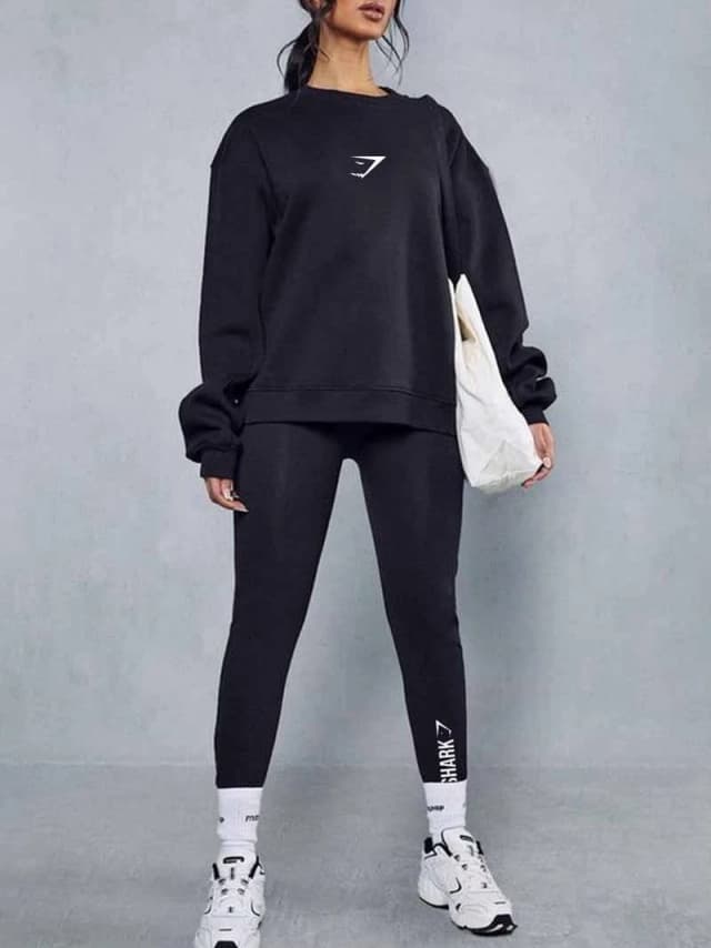 Conjunto negro GymShark