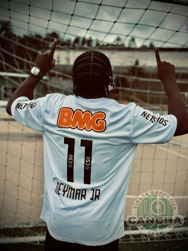 Camiseta local Retro Santos Neymar