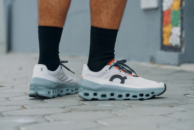 Zapatillas Running On Cloudmonster