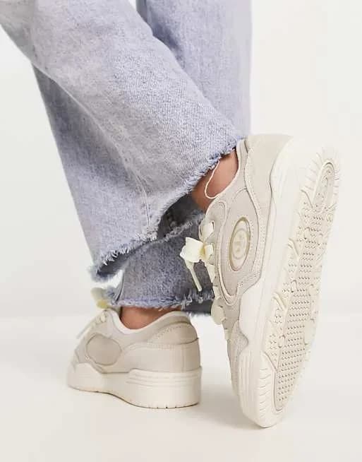 Adi 2000 X Adidas Originals