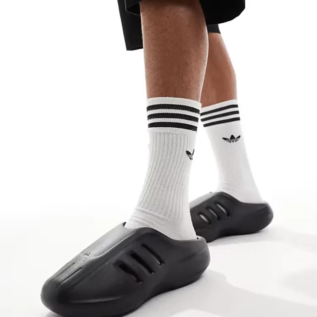 Sandalias negras adiFOM IIInfinity de adidas