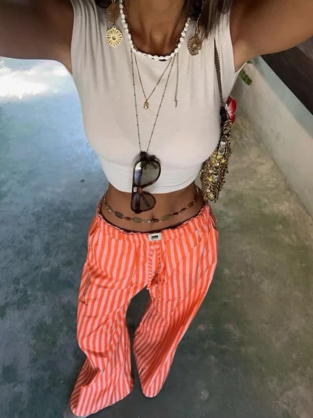 Pantalón largo a rayas